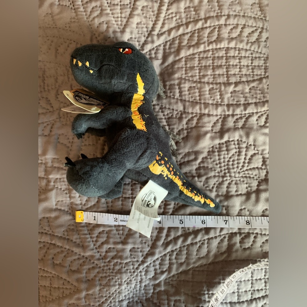 Jurassic World plush bundle - Picture 15 of 15